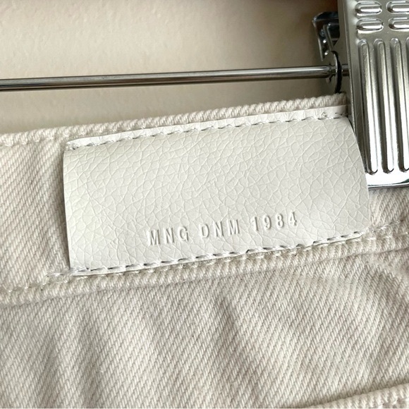 MANGO Regina Pleat Front High Rise Cotton Denim Short Cream - Picture 8 of 15